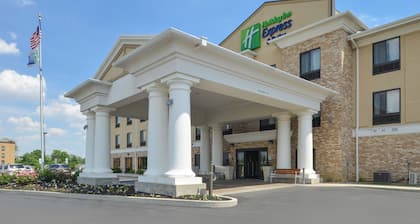 Holiday Inn Express & Suites Greenfield by IHG