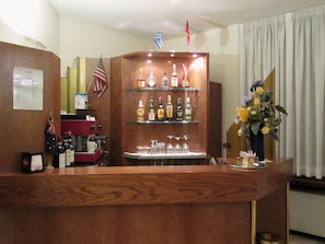 Wine bar - Hotel Giardino (Prato)