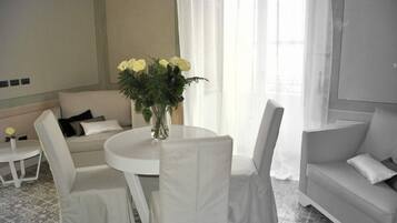Junior Suite | Living area