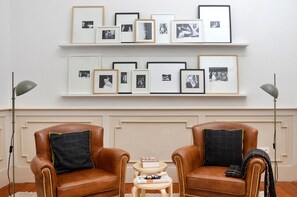 Minibar, individually decorated, individually furnished