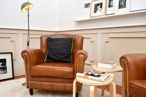 Individually decorated, individually furnished, iron/ironing board - Casa Oliver Príncipe Real (Lisbon)