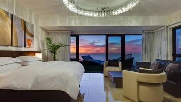 Habitación de lujo doble, vistas al mar (Diamond) | Ropa de cama hipoalergénica, caja fuerte, decoración individual