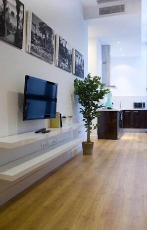 Standard Apartment, 1 Bedroom | Room amenity