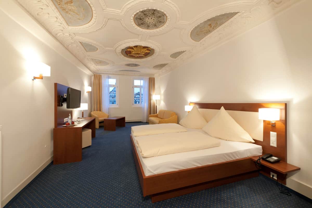 Double Room (with Market Square View ) | Hypo-allergenic bedding, down duvets, pillow-top beds, in-room safe