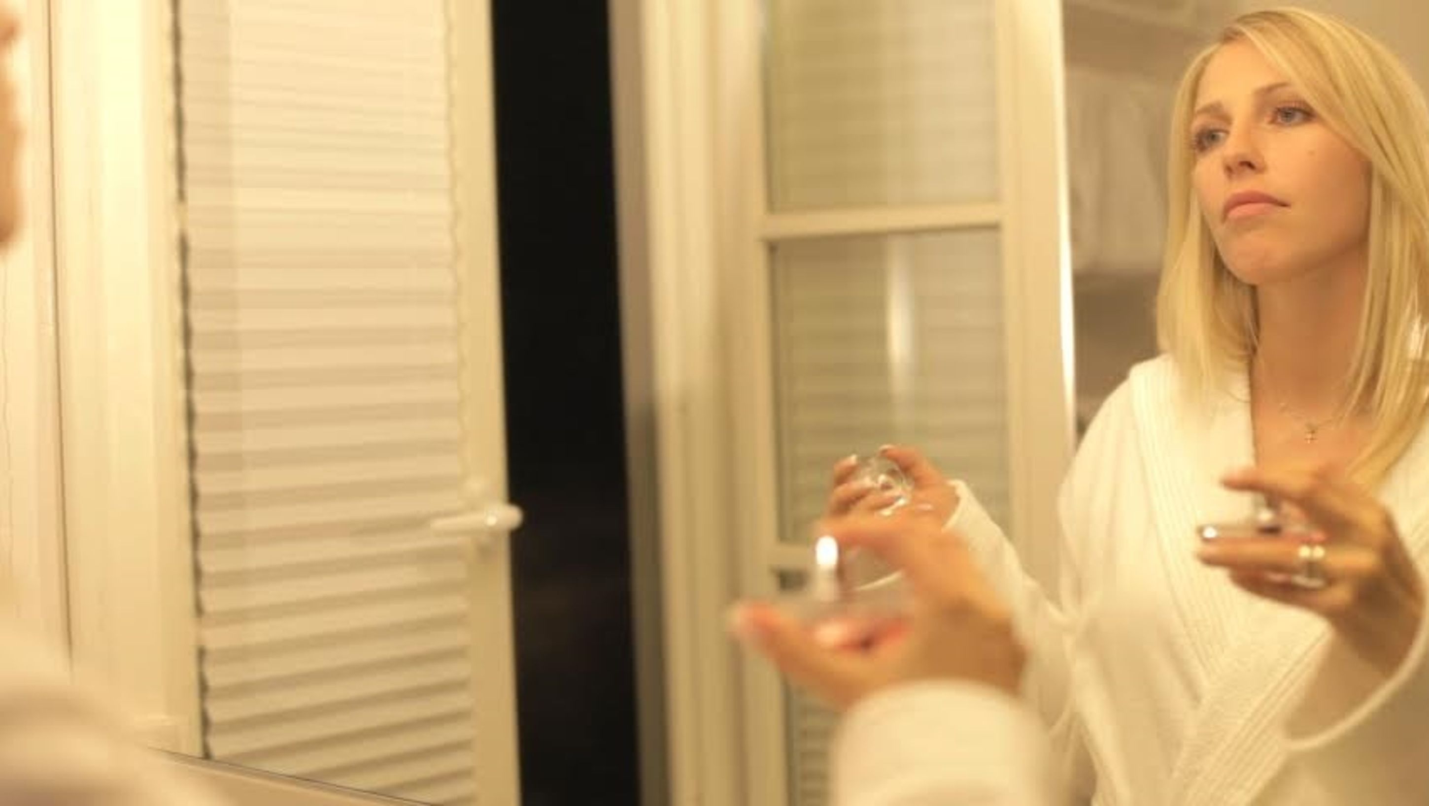 women room  | room amenity