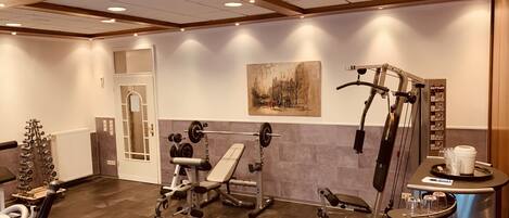 房內健身設施