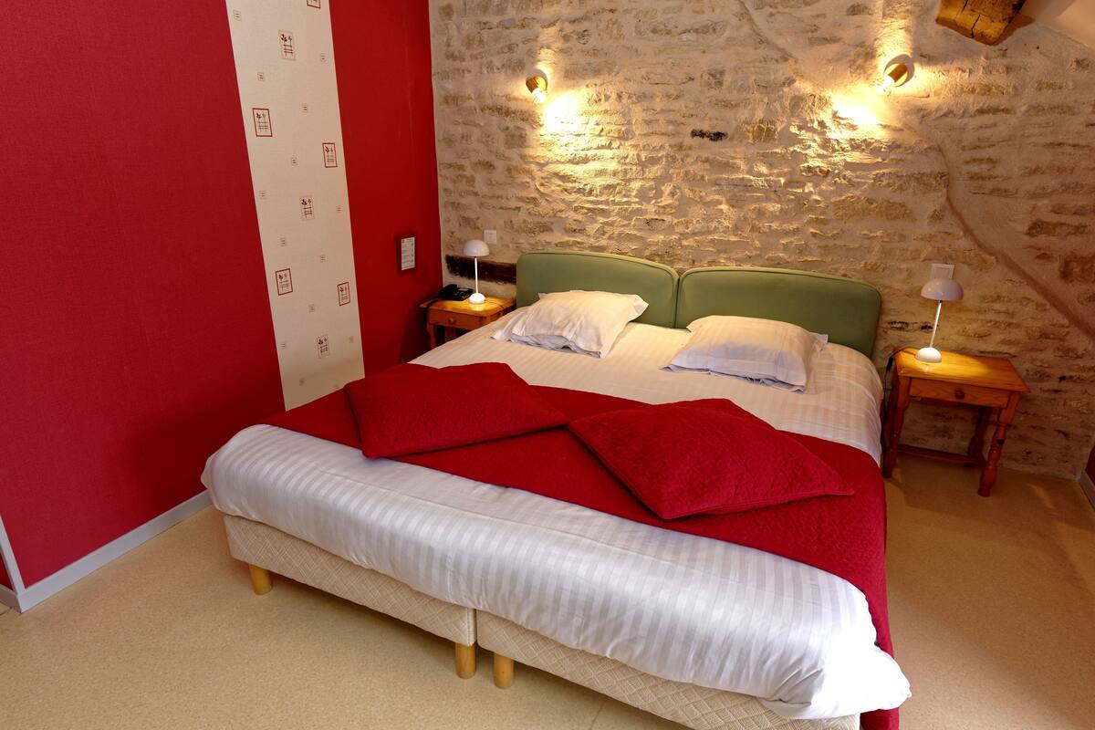 Quadruple Room | Desk, WiFi (free)