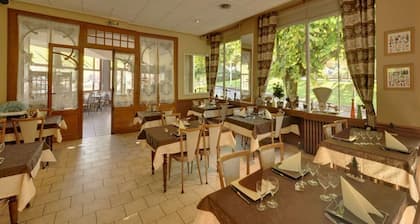 Hôtel Restaurant Au Val Doré