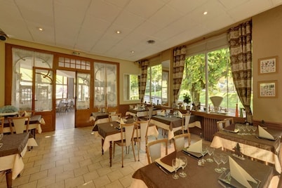 Hôtel Restaurant Au Val Doré