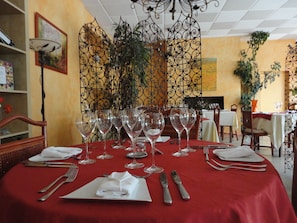 Mittagessen und Abendessen