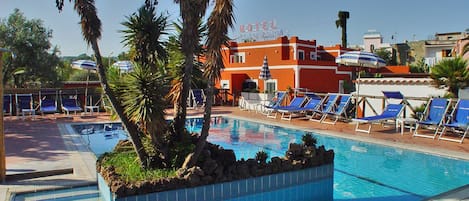 Indoor pool, outdoor pool, sun loungers