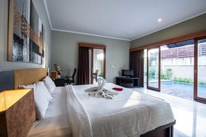 Deluxe Villa, 1 Queen Bed, Private Pool - Putri Bali Villa (Seminyak)
