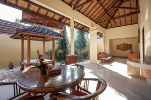Villa, 2 Bedrooms, Private Pool | Private kitchen