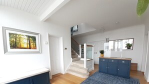 Double or Twin Room, Ensuite | Lobby - Cringleford Guest House (Norwich)