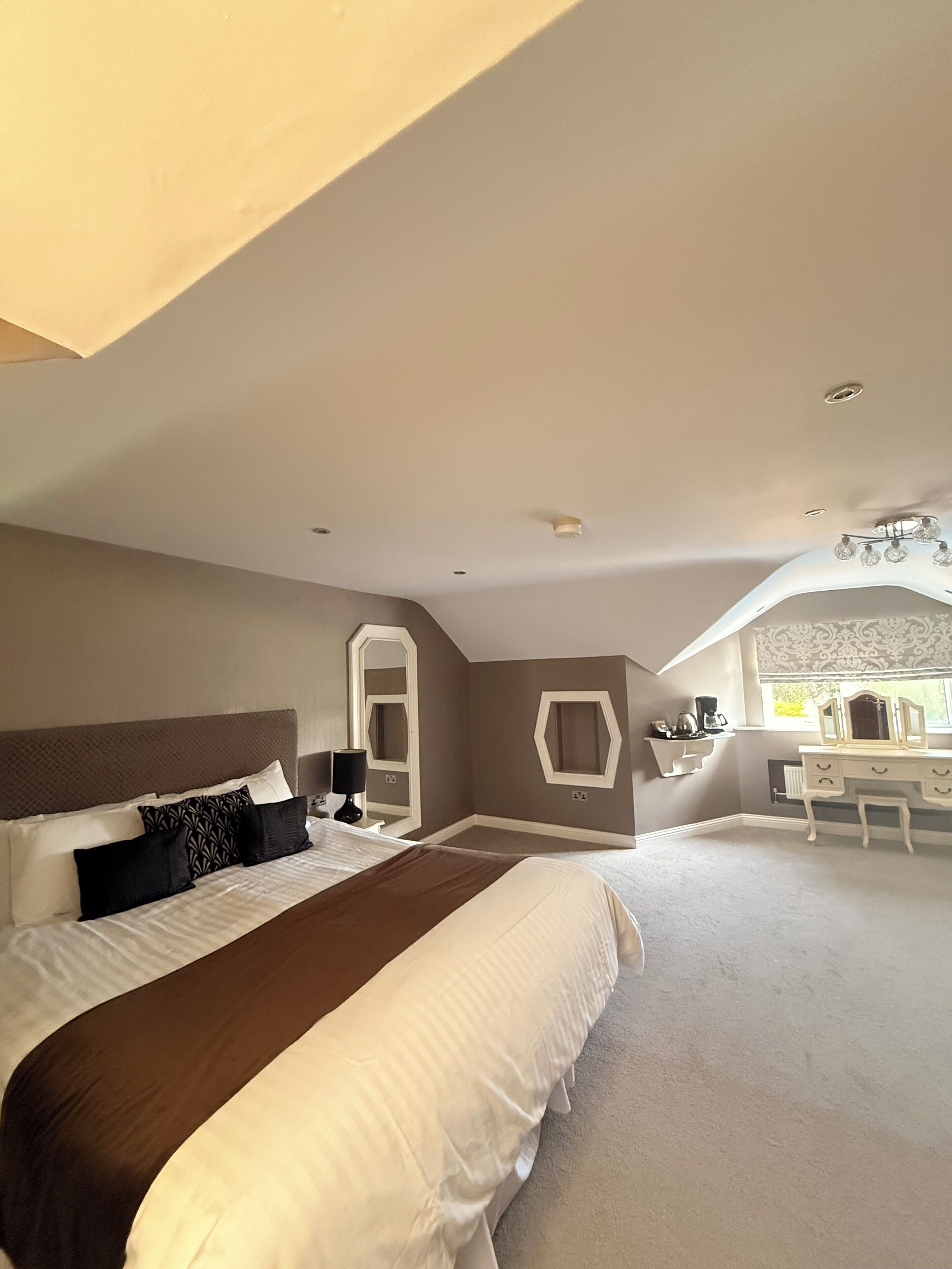 Executive Suite, Garden View