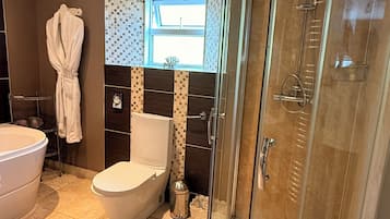 Executive Suite, Garden View | Bathroom