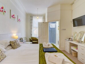 Double or Twin Room, Ensuite