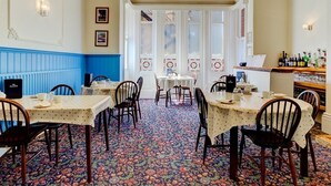 Unclassified image, 2 of 38, button - The Cavendish (Scarborough)