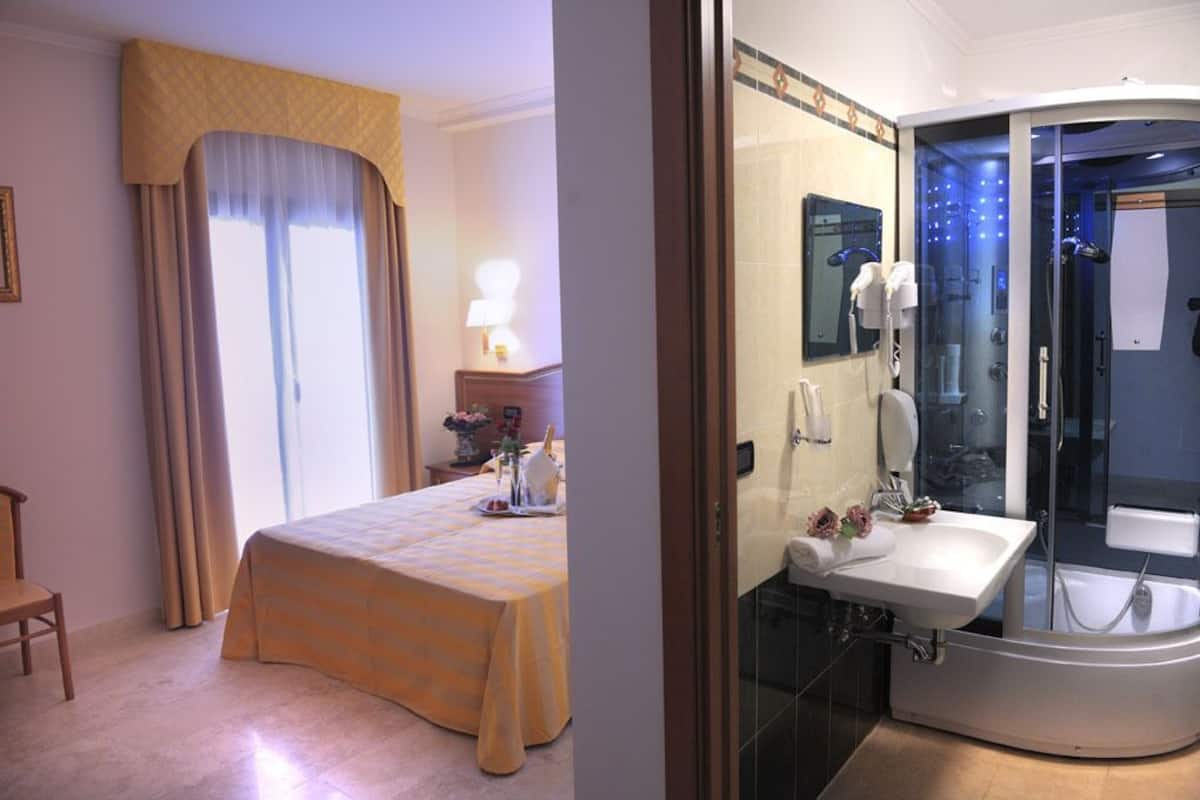 premium bedding, minibar, in-room safe, individually decorated