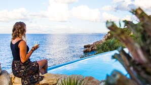 Unclassified image, 3 of 142, button - Resort Calampiso (San Vito Lo Capo)