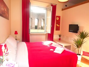 Habitación con 1 cama doble o 2 individuales, vistas al jardín | Vistas desde la habitación