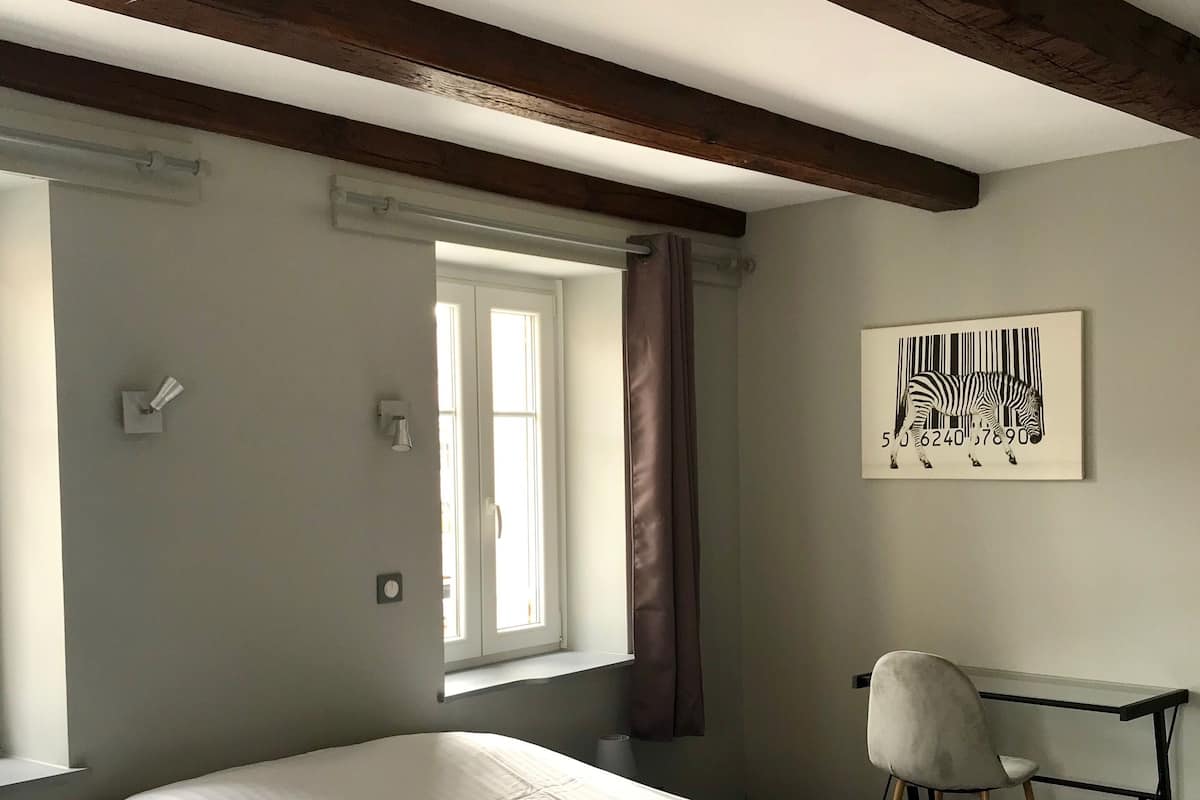 comfort double room | select comfort beds, desk, free cots/infant beds, rollaway beds