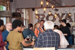 Serves lunch and dinner - Book a Bed Hostels (London)