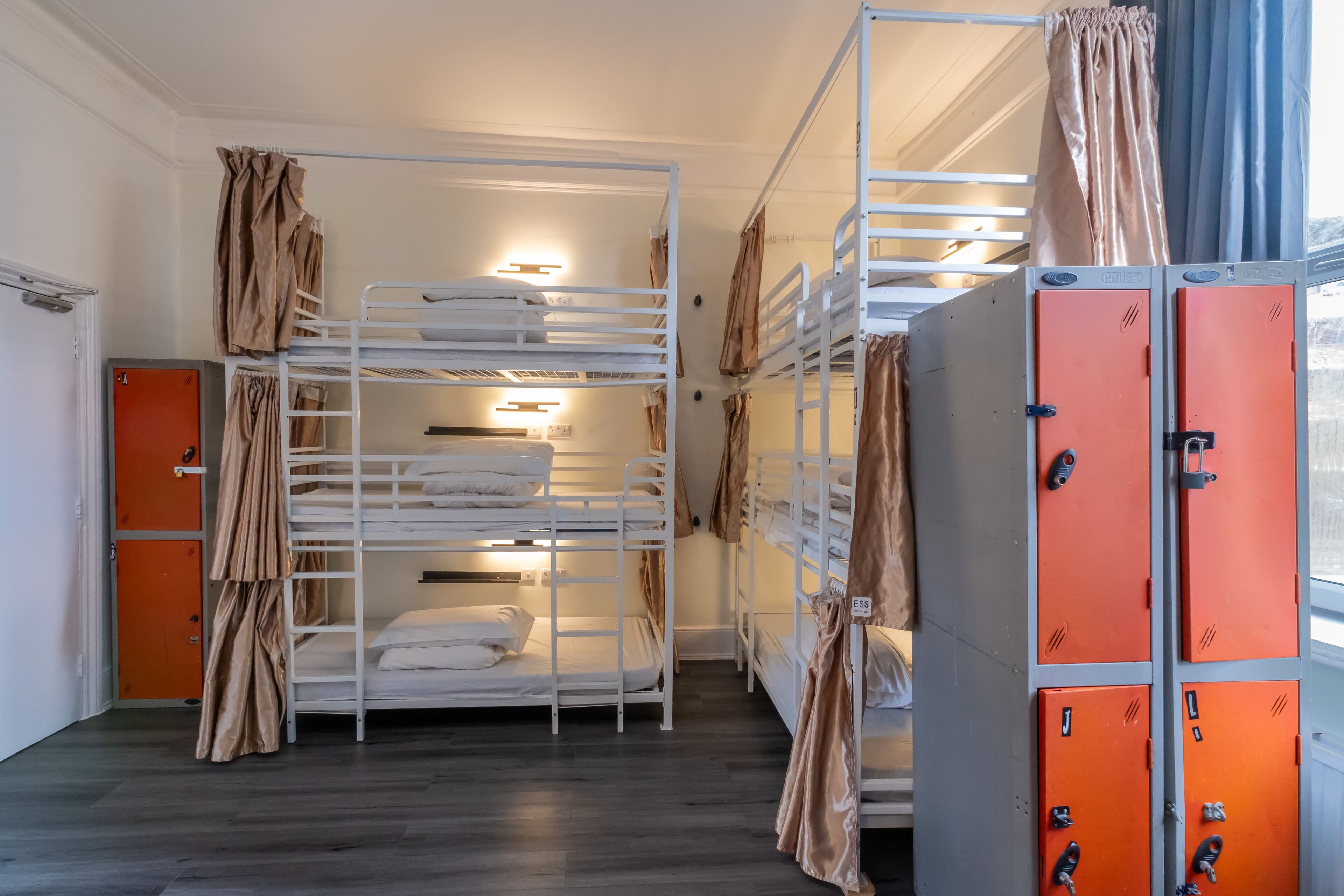 Fasilitas kamar