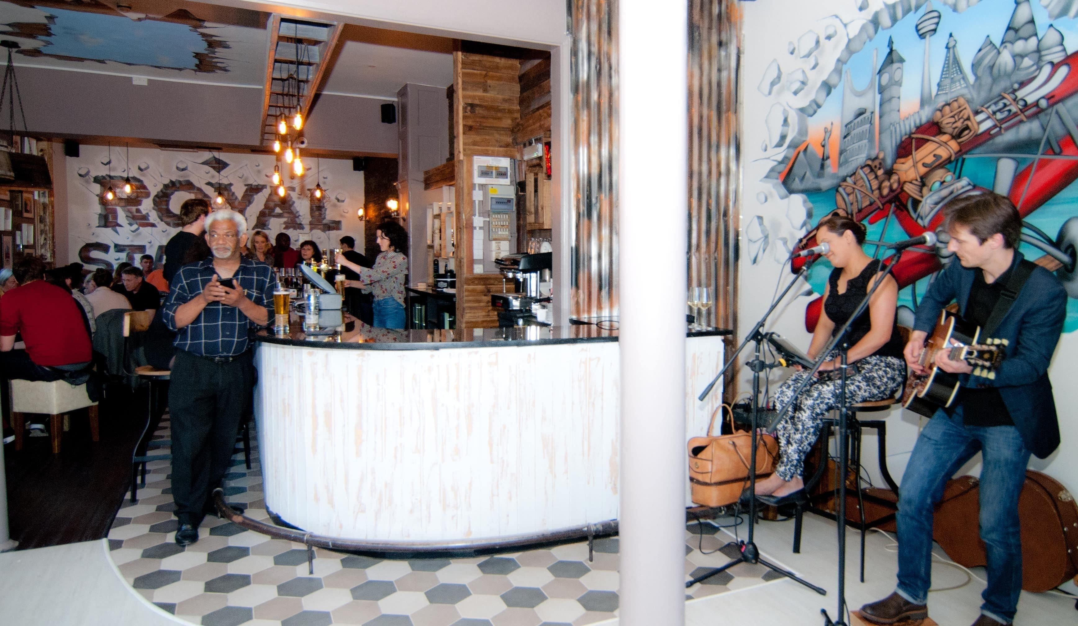 Foto - Book A Bed Hostels