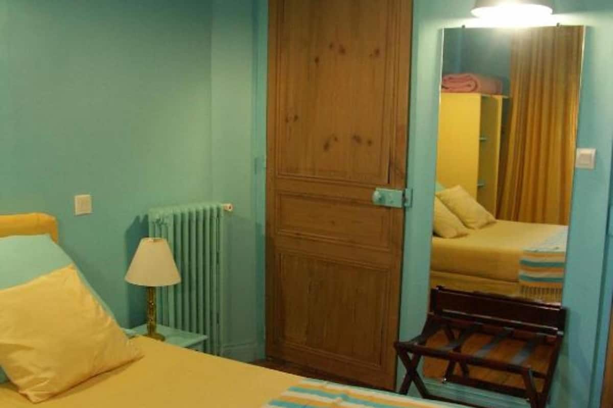 Premium bedding, in-room safe, individually decorated, desk