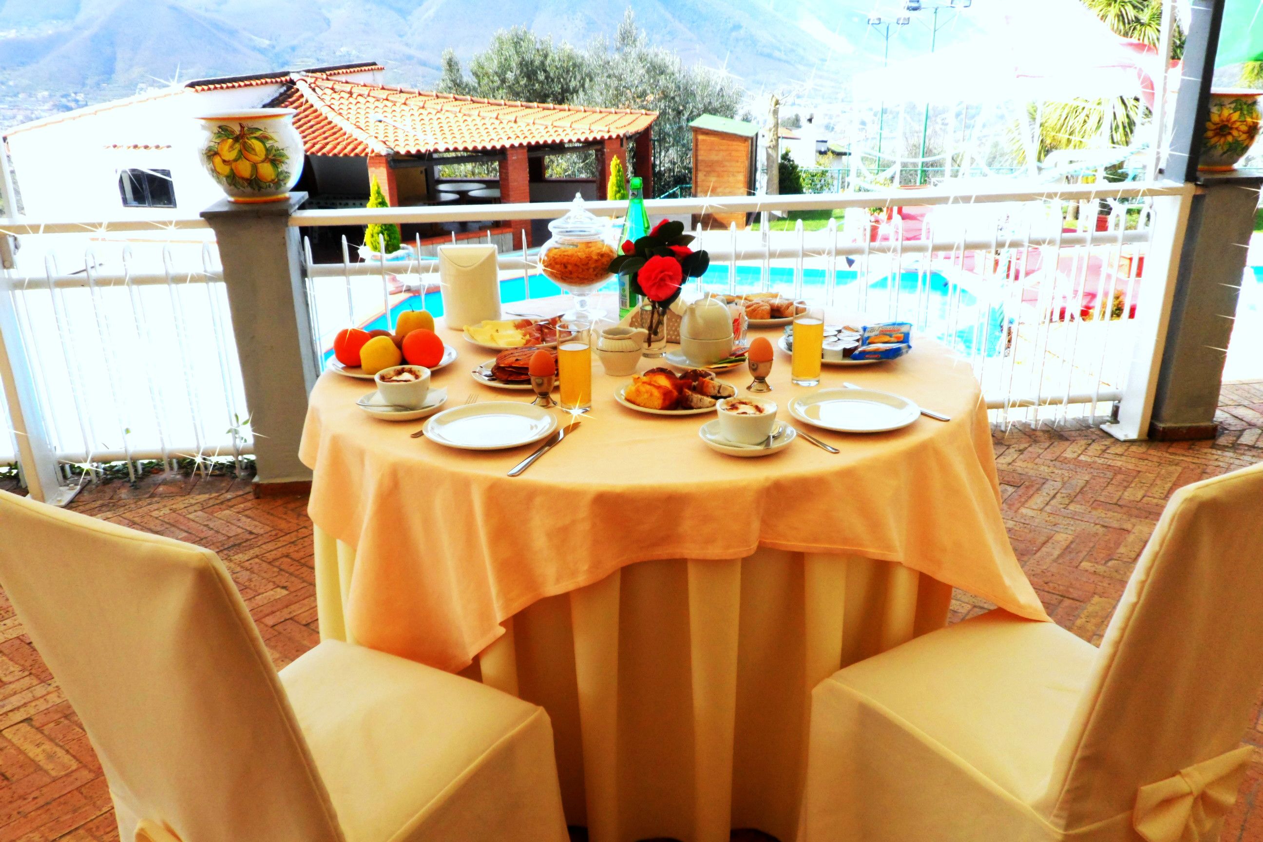 breakfast, lunch, dinner served; italian cuisine, pool views