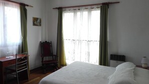 ห้องสแตนดาร์ดดับเบิล, เตียงใหญ่ 1 เตียง | วิวจากห้องพัก