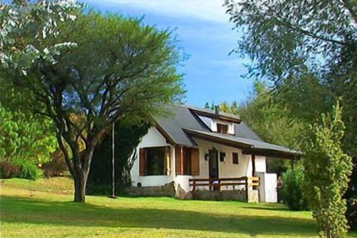 Bungalow (4 - 6 people) | 1 bedroom, pillowtop beds, in-room safe, WiFi (free)