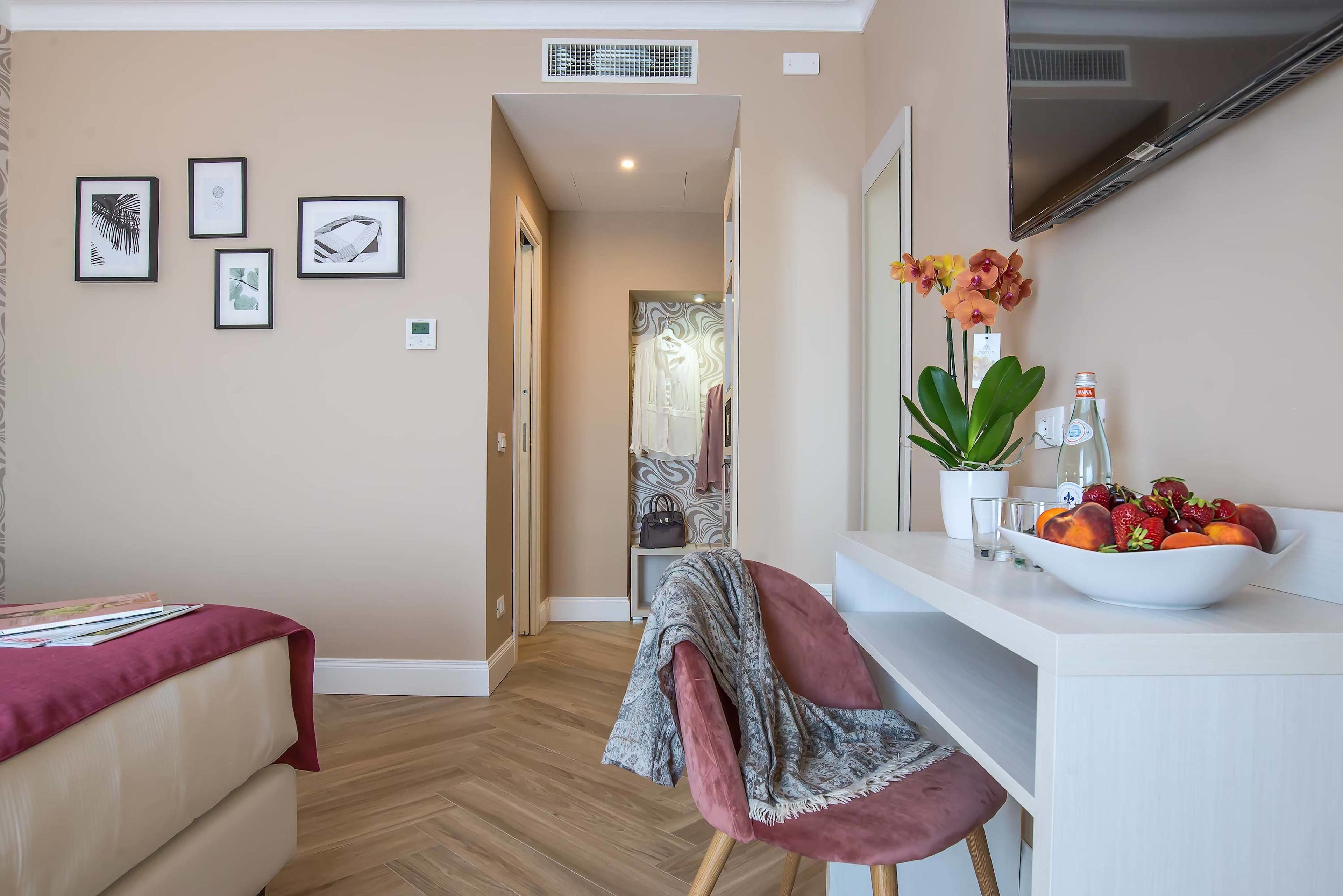 superior room, 1 double bed with sofa bed | premium bedding, down duvets, pillow-top beds, minibar