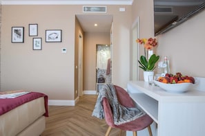 Superior Room, 1 Double Bed with Sofa bed - The Boutique Hotel (Rome)