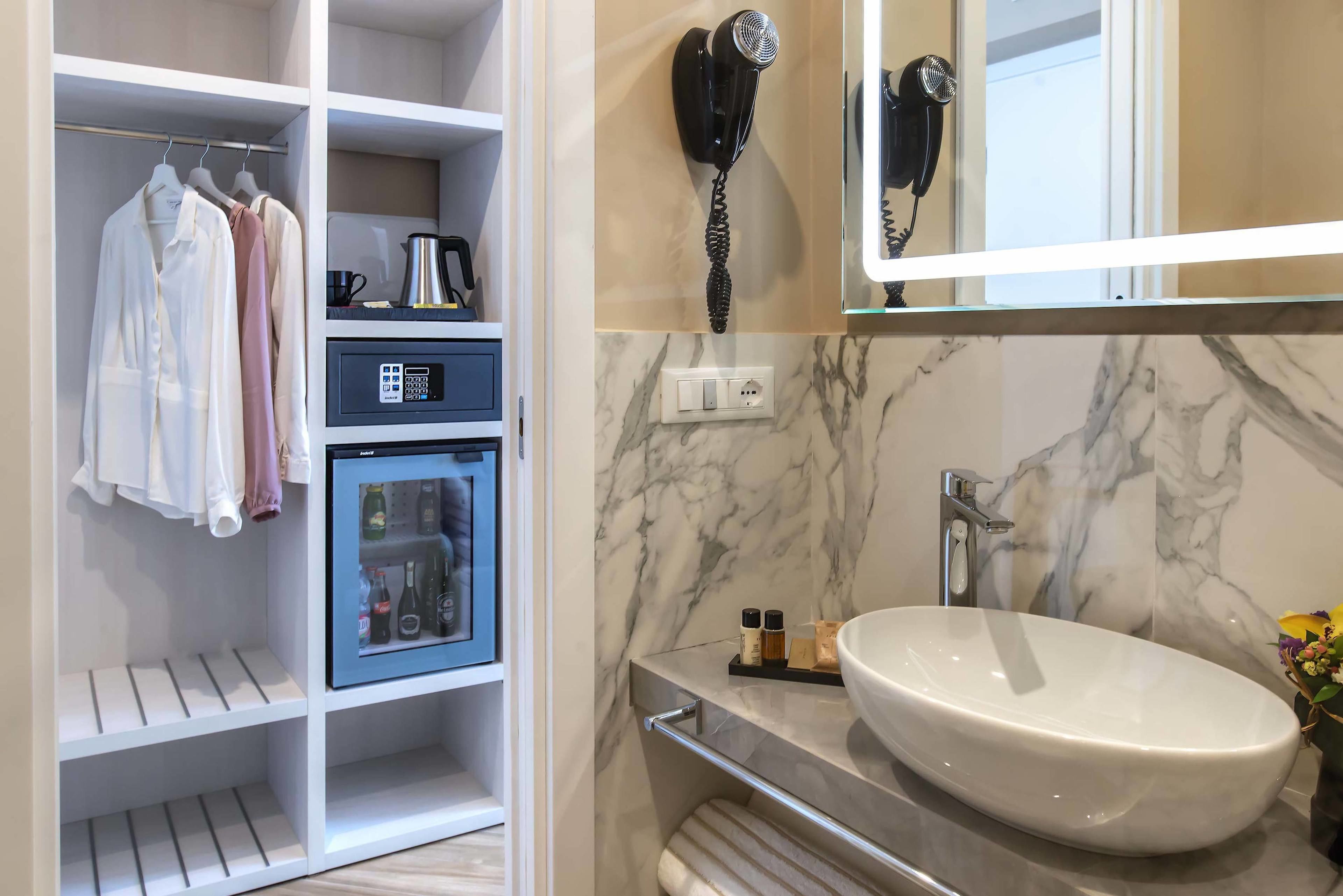 superior room, 1 double bed with sofa bed | bathroom | shower, rainfall showerhead, free toiletries, hair dryer