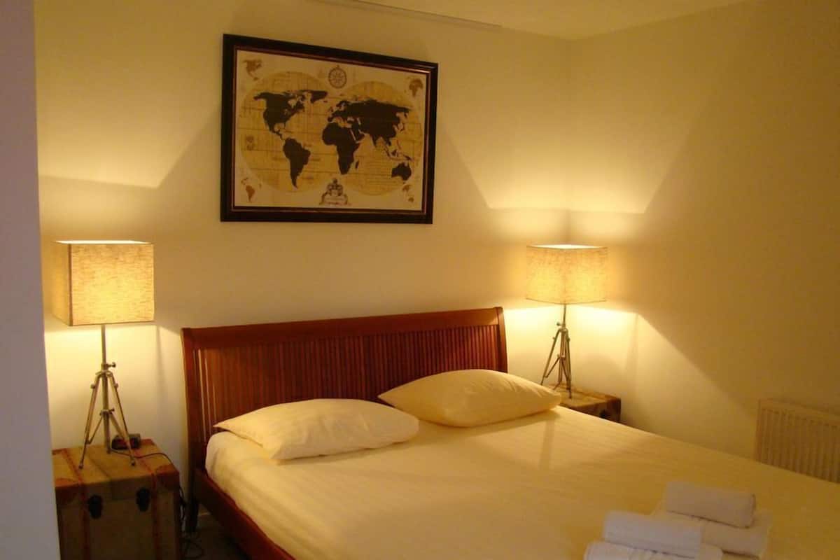 Deluxe Double Room (Steam Shower)