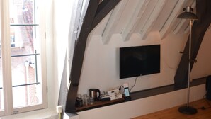 Unclassified image, 4 of 72, button - Hotel de Tabaksplant (Amersfoort)