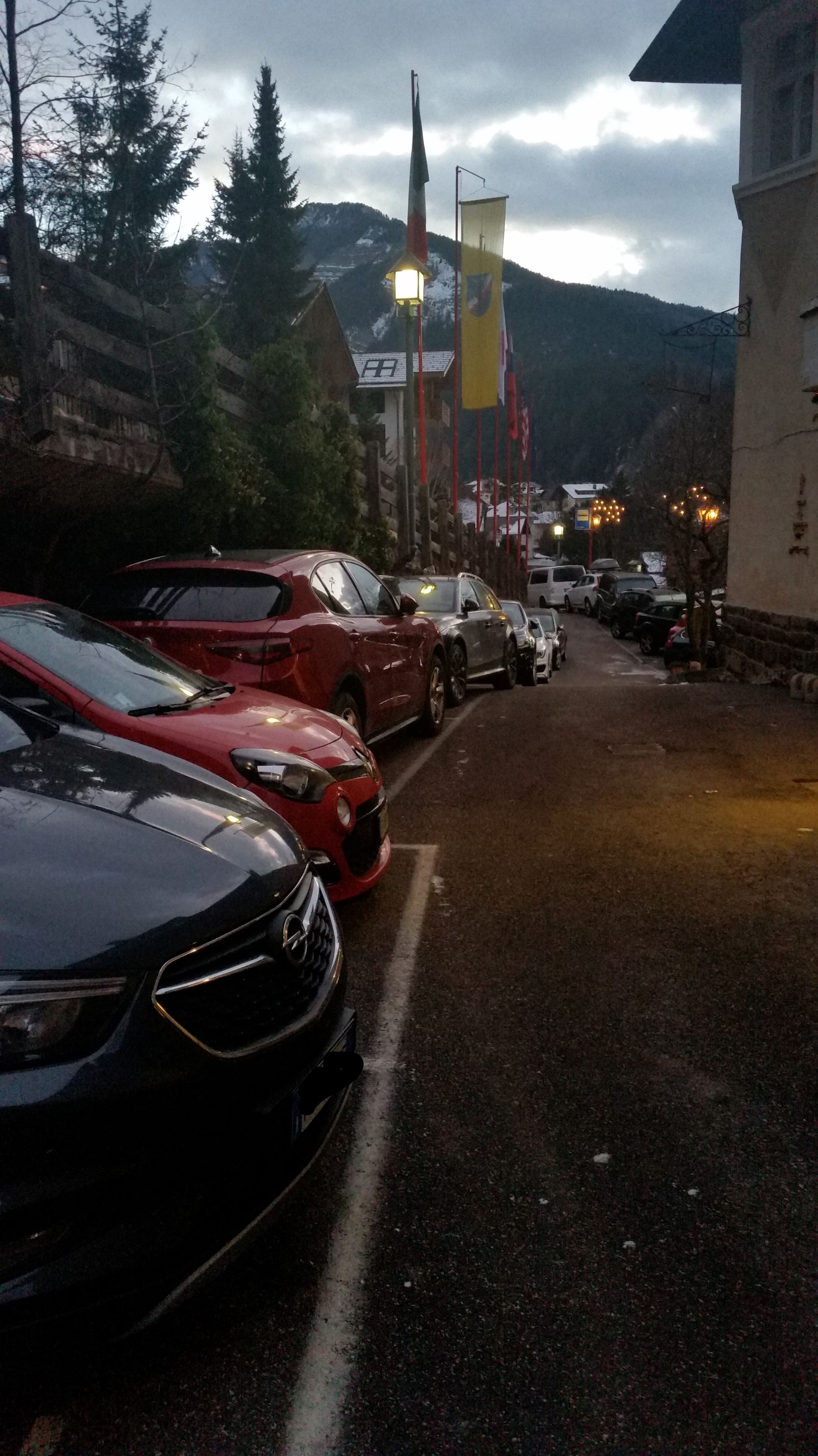 self-parking (surcharge) 5 per day