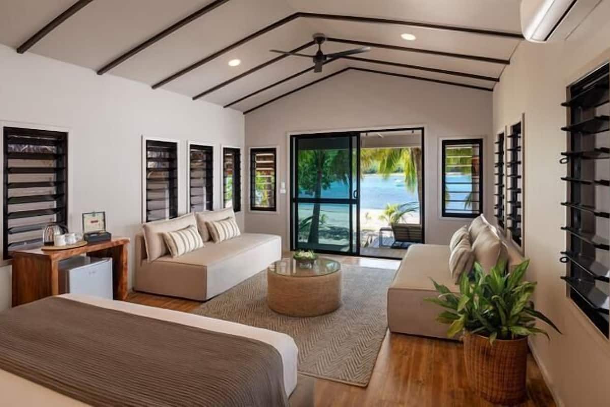 sunrise beachfront villas | 1 bedroom, blackout curtains, bed sheets