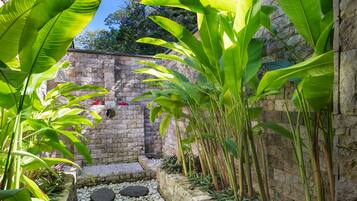 Family Reef Bure | Bathroom