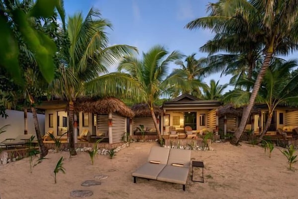 Villa, Denize Sıfır (Sunrise) | Güneşlik/perde, çarşaf takımı