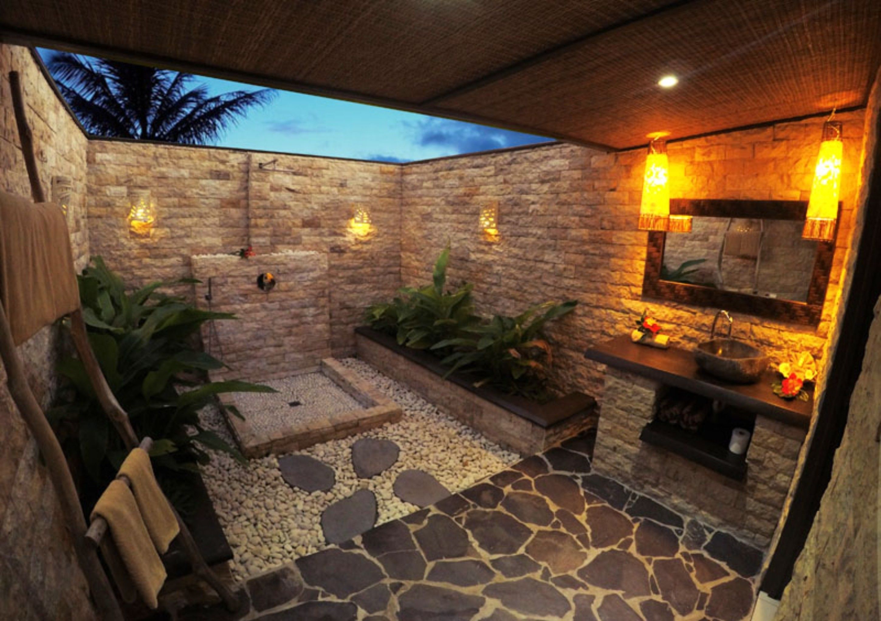 reef bure | bathroom | towels