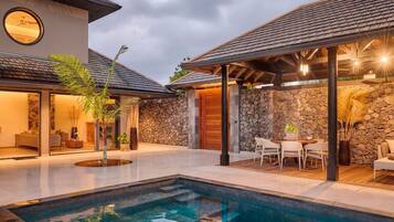 Literie de qualité supérieure, minibar, coffres-forts dans les chambres