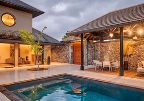 Pool Villa