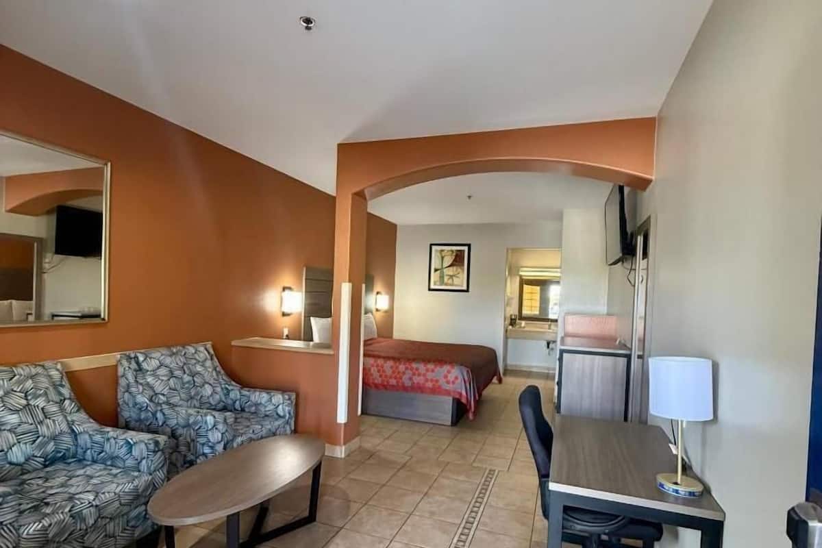 In-room safe, desk, iron/ironing board, free rollaway beds