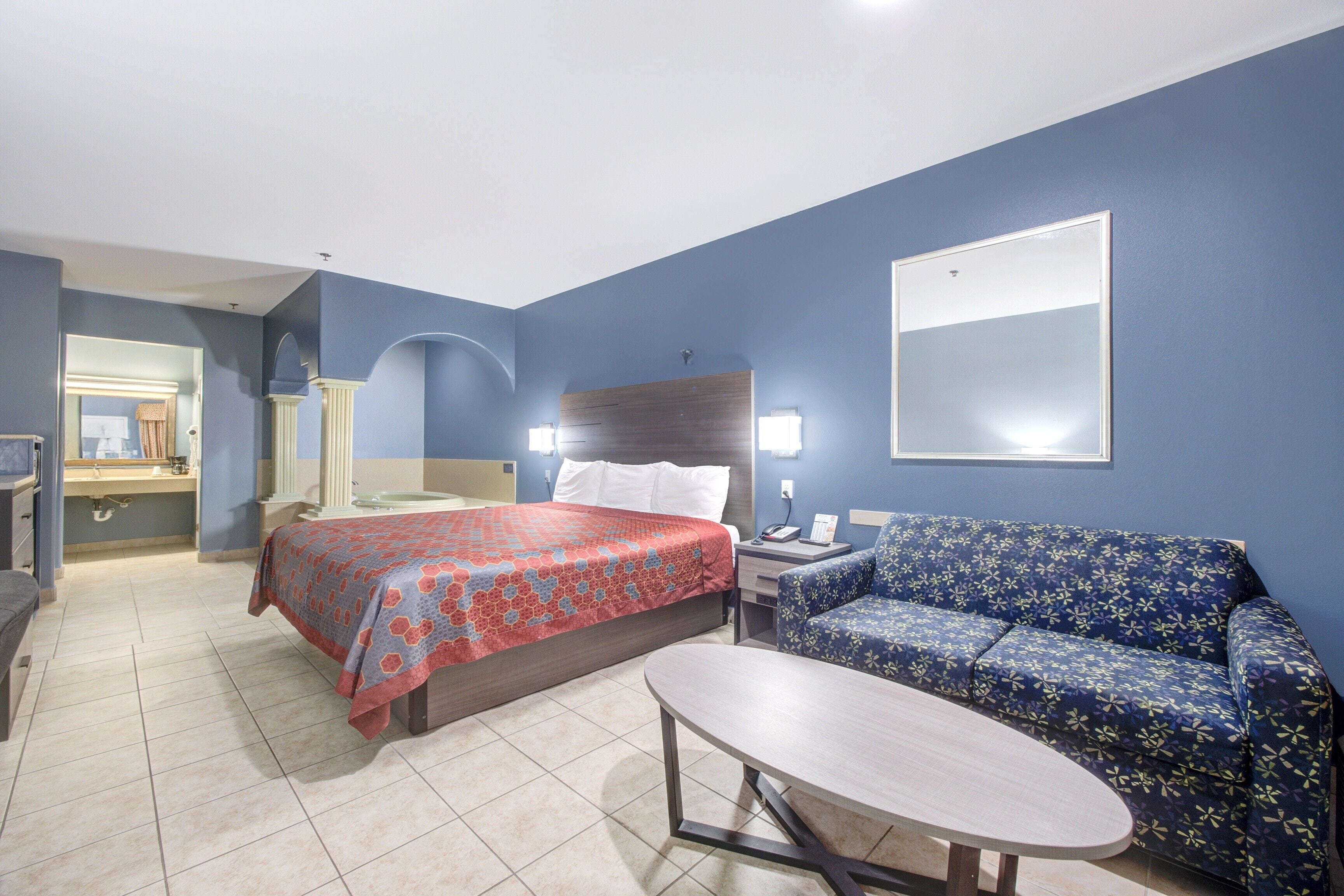 룸, 킹사이즈침대 1개, 금연, 분사식 욕조 | 객실 내 금고, 책상, 다리미/다리미판, 무료 간이 침대