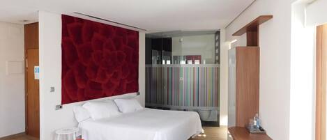 Minibar, Schreibtisch, Verdunkelungsvorhänge, kostenloses WLAN