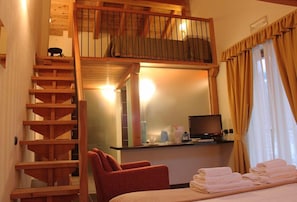 In-room safe, individually decorated, individually furnished - Nordend (Gressoney-la-Trinite)
