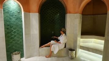 BehandlungsrĂ€ume fĂŒr Paare, Gesichtsbehandlungen, ManikĂŒre und PedikĂŒre